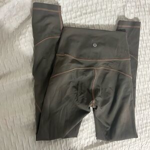 Lululemon legging size 2